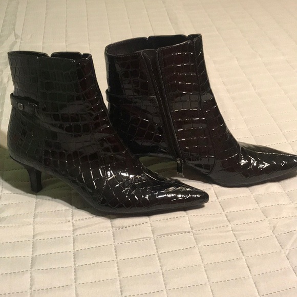 Anne Klein Shoes - Anne Klein 2 booties